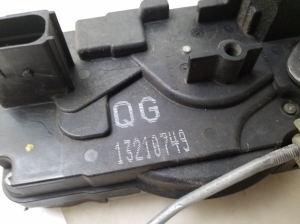 Opel Zafira B (2005–2014) Front door lock 13210749 - 5