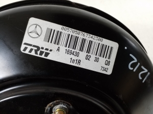 Mercedes Benz A-Class 169 (2004–2012) Brake booster A1694300230 - 3