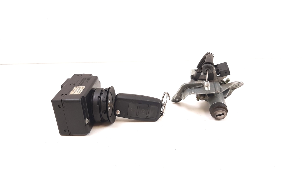 Used AUDI A8 Ignition switch 3D0905865C
