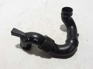 Air intake hose - 165554107R