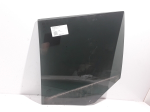 Tagumise külgukse klaas - 31371001