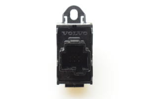 VOLVO C30 (2006–2013) Schalter el. Fensterheber hinten 30773214 - 3