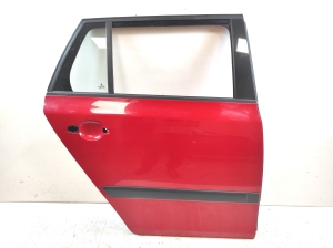   Rear side doors 