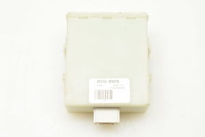 Front door control unit - 8974105070