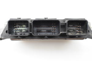 Peugeot 308 (2007–2015) Engine control unit 9664843780 - 4