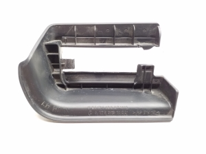 Mercedes Benz A-Class 176 (2012–2018) Sonstiges Teil des Vordersitzes A1769191100 - 2