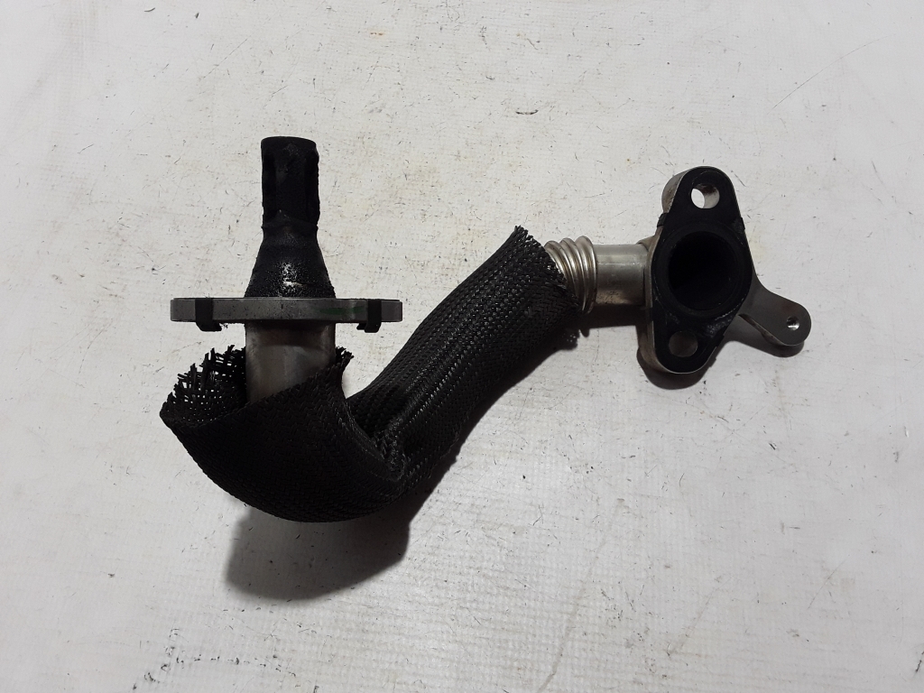 Used RENAULT Master EGR valve pipe 147130894R