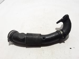  Air intake hose 