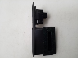 VOLVO V70 II (2000–2007) Fensterheberschalter vorne 9193301LH - 3