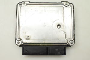 AUDI A3 8P (2003–2012) Mootori juhtplokk 03G906021LS - 3