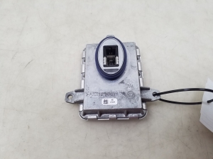 BMW 5 SERIES F11 (2010–2017) Xenon headlight control unit 7296090 - 2