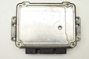 Ford Focus (2004–2011) Engine control unit 4M5112A650YE - 3