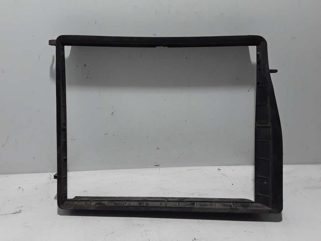 Used RENAULT Talisman Air deflector cooling radiator 215599928R