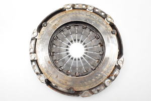 Ford Focus (2004–2011) Kupplungsdruckplatte 122039210 - 3