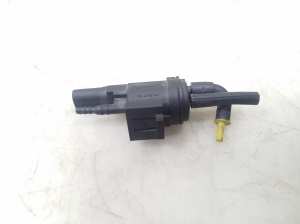 Mercedes Benz C-Class 203 (2000–2007) Solenoid 0025401497 - 4