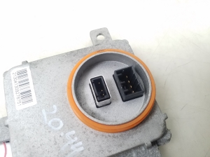 Volkswagen Passat B7 (2010–2014) Xenon headlight control unit 8K0941597B - 4