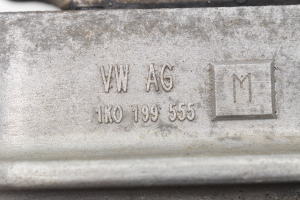Volkswagen Golf V (2003–2009) Getriebehalter 1K0199555M - 4