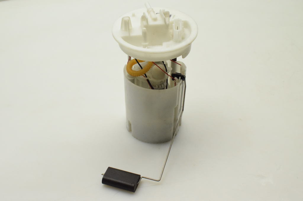 Used Ford CMAX Fuel pump in the tank BV619H307JA
