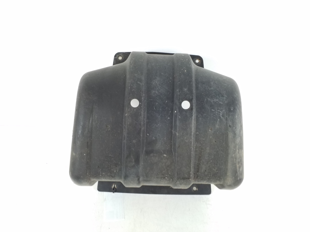 Mercedes Benz ML-Class 164 (2005–2011) Suspension compressor cover A1646190038 Mercedes Benz ML-Class 164 (2005–2011) Suspension compressor cover A1646190038