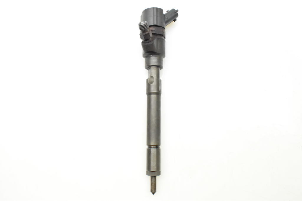 Used Hyundai Tucson Fuel injector 3380027400