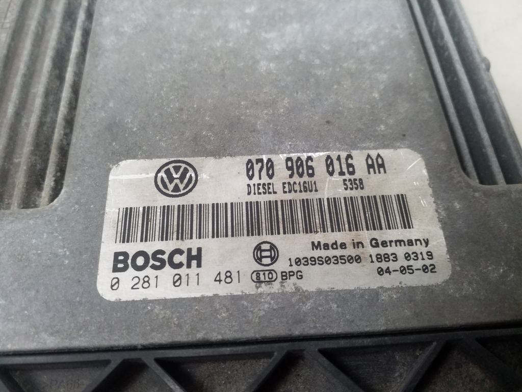 VOLKSWAGEN Touareg 1 generation (2002-2010) Блок керування двигуном ECU 070906016AA 25063737