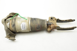 Volkswagen Touareg I (2002–2010) Stoßdämpfer vorne 7L6412022AG