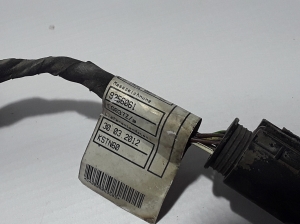  Przedni kabel czujnika parkowania 