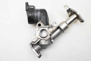 BMW 3 SERIES E90 (2004–2013) EGR valve 7563241 - 2