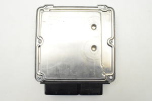 AUDI A4 B7 (2004–2008) Engine control unit 03G906016FE - 4