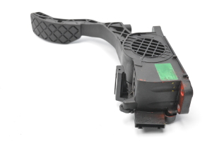 Volkswagen Polo V (2009–2017) Accelerator pedal 0280755067 - 4