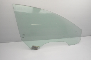 Fenster Scheibe Tür vorne - 3C8845202A
