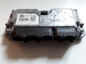 Motorsteuergerät - 03C906024BJ