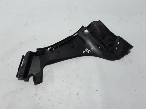  Rear bumper bracket 