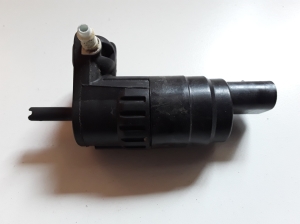   Front window washer motor 