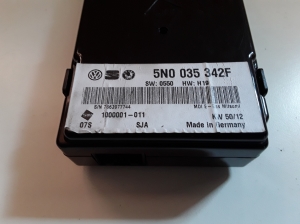 Volkswagen Polo V (2009–2017) Juhtplokk 5N0035342F - 2