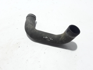  Intercooler hose 