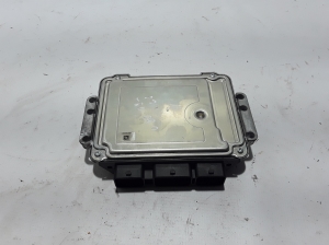   Motora vadības bloks  - 31211076 