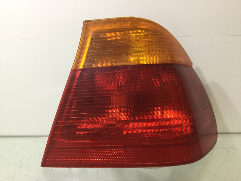 BMW 3 Series E36 (1990-2000) Rear Right Taillight Lamp 8364922 21181049