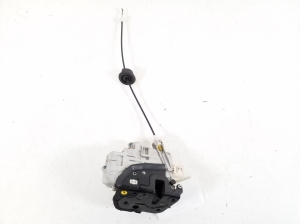 AUDI S4 (2002–2008) Front door lock 8E2837015AA - 2