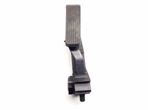 Mercedes Benz CLS-Class 219 (2004–2010) Gaasipedaal A2113000504 - 2