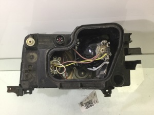AUDI A6 C4 (1994–1997) Scheinwerfer vorne 201145600 - 2