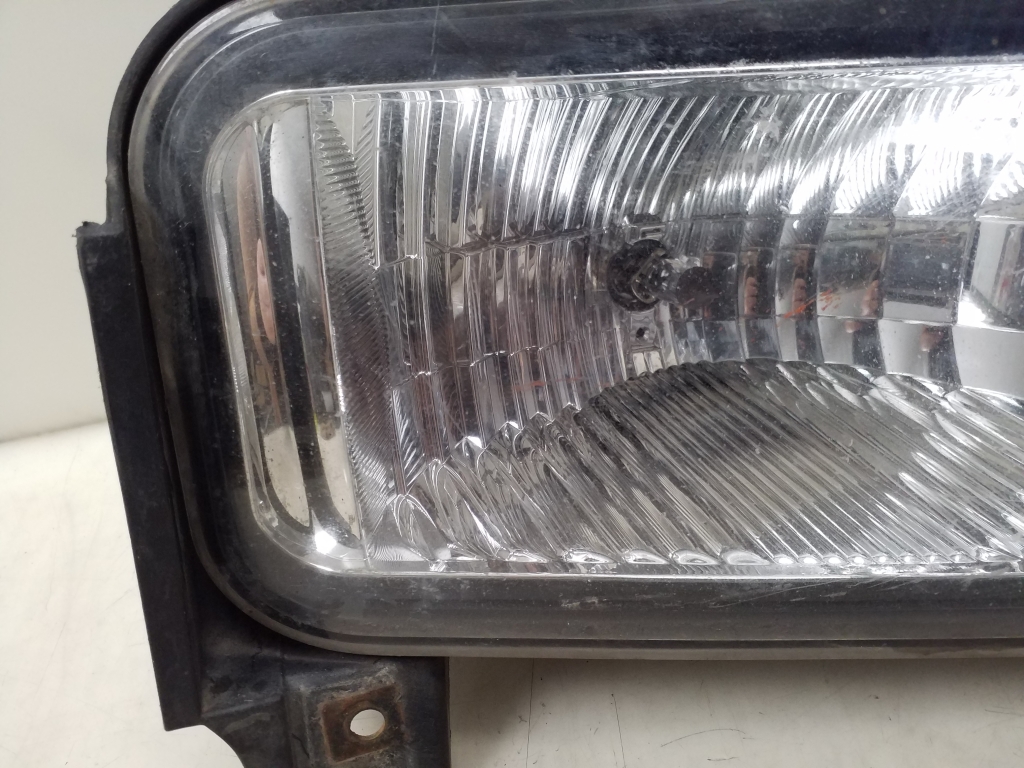 TOYOTA Land Cruiser 70 Series (1984-2024) Front Right Fog Light 25063860