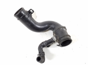  Air intake hose 