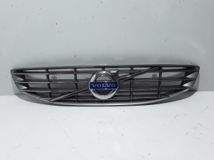  Front grille 