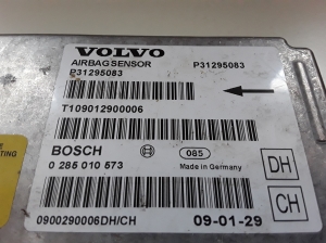 VOLVO V70 III (2007–2017) Airbagsteuergerät P31295083 - 3