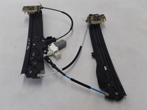 BMW 5 SERIES F11 (2010–2017) Priekšējo durvju logu pacēlājs 7248171 - 3
