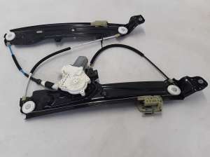 BMW 5 SERIES F11 (2010–2017) Priekšējo durvju logu pacēlājs 7248171 - 4