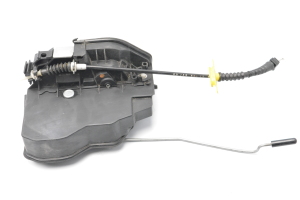 BMW 5 SERIES E60 (2003–2010) Front door lock 7202144 - 2
