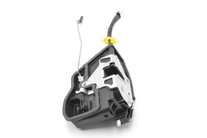 Front door lock - 7202144