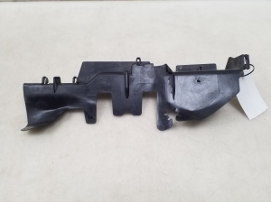 Volkswagen Passat B6 (2005–2010) Luftleitblech für den Kühler 3C0121284 - 3